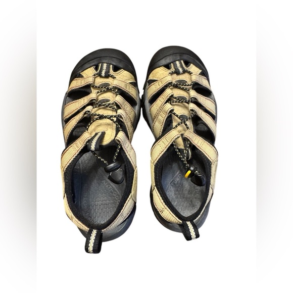 KEEN Newport Sandals XT0105 Women's Size 7.5 Closed Toe Hiking Water Shoes - Picture 2 of 10